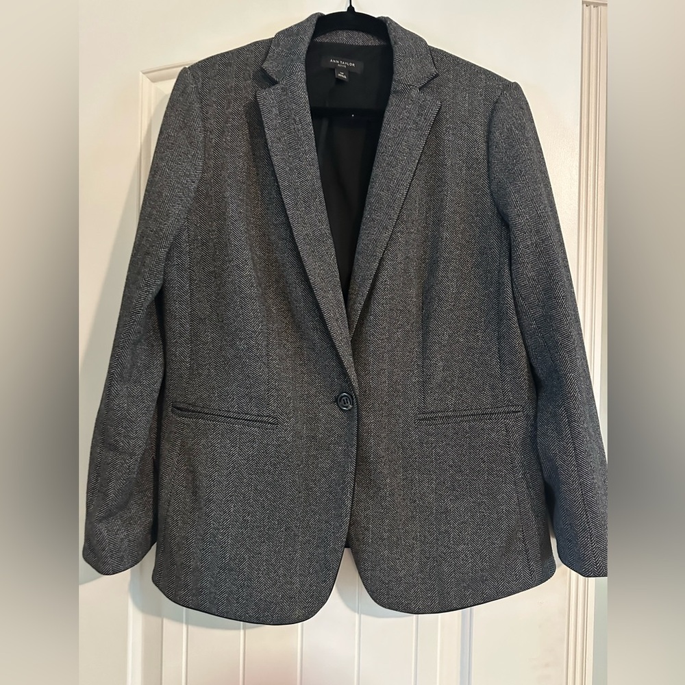 Ann Taylor Herringbone Charcoal Blazer